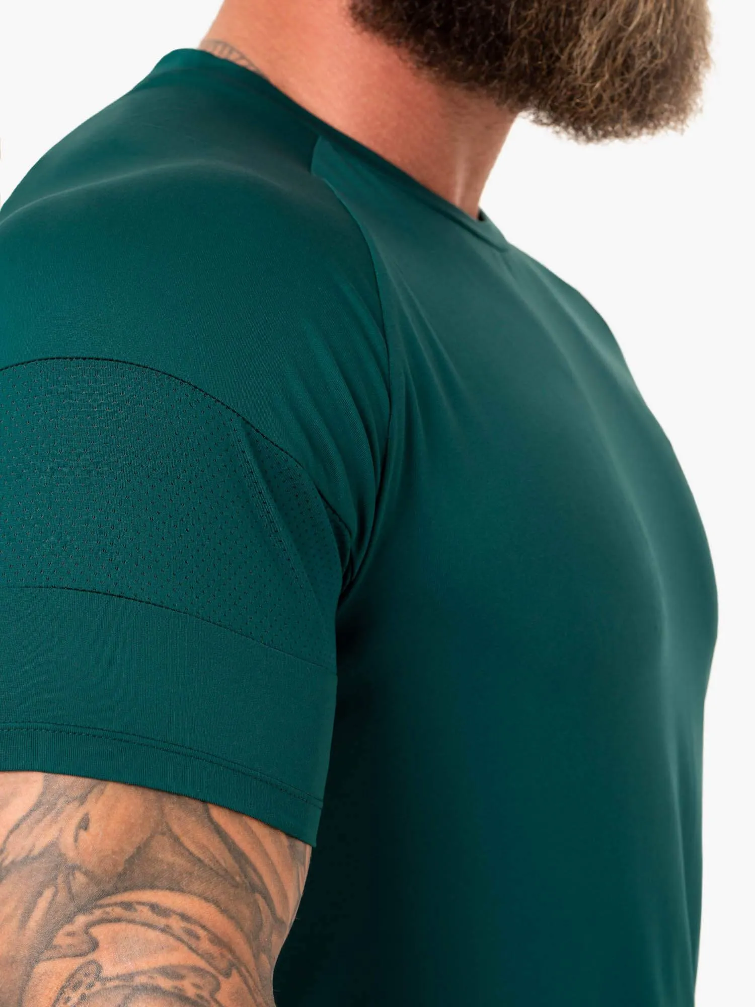 Action Mesh T-Shirt - Emerald