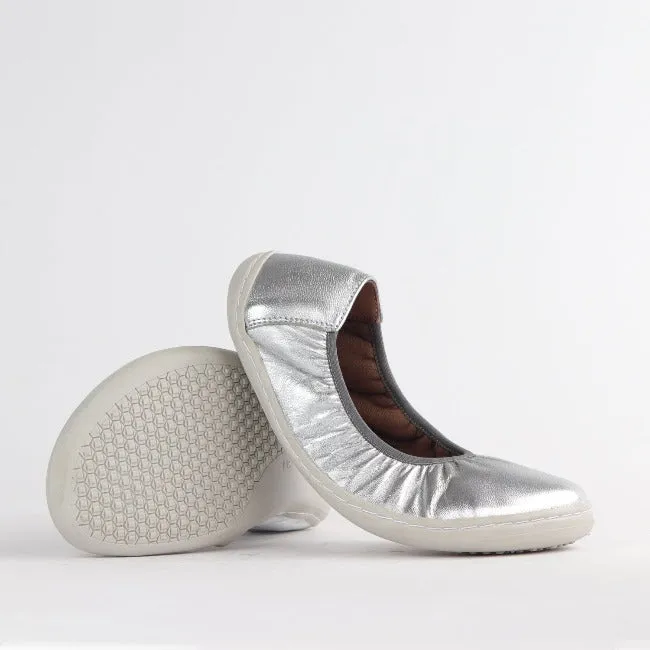 Elasticated Barefoot Pump with Removable Footbed in Silver Multi - 12530