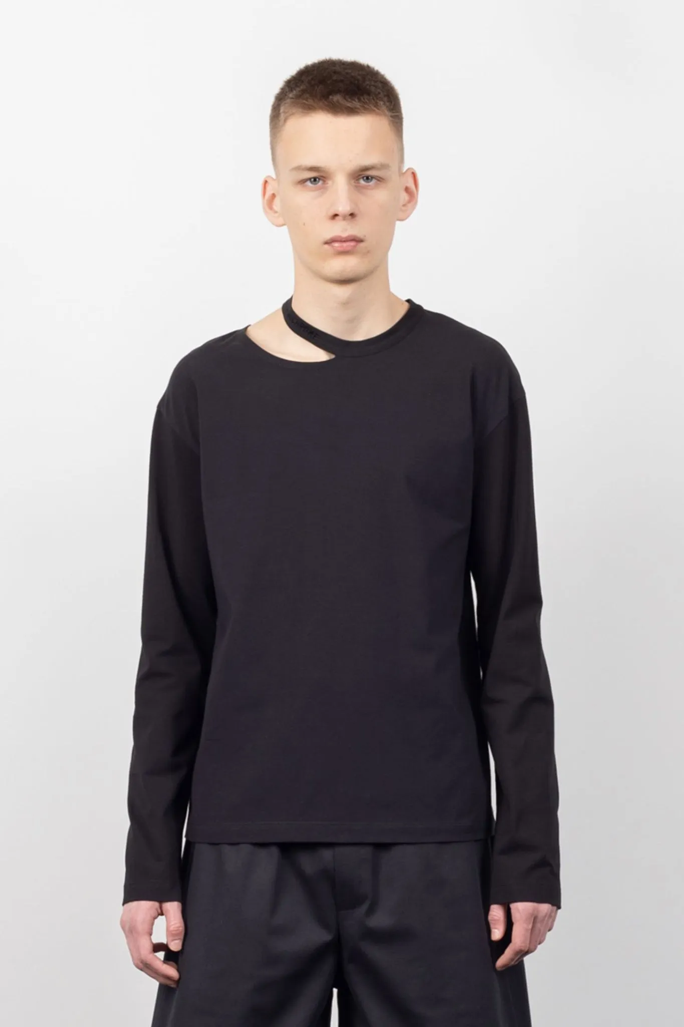 Line Long Sleeve Tee