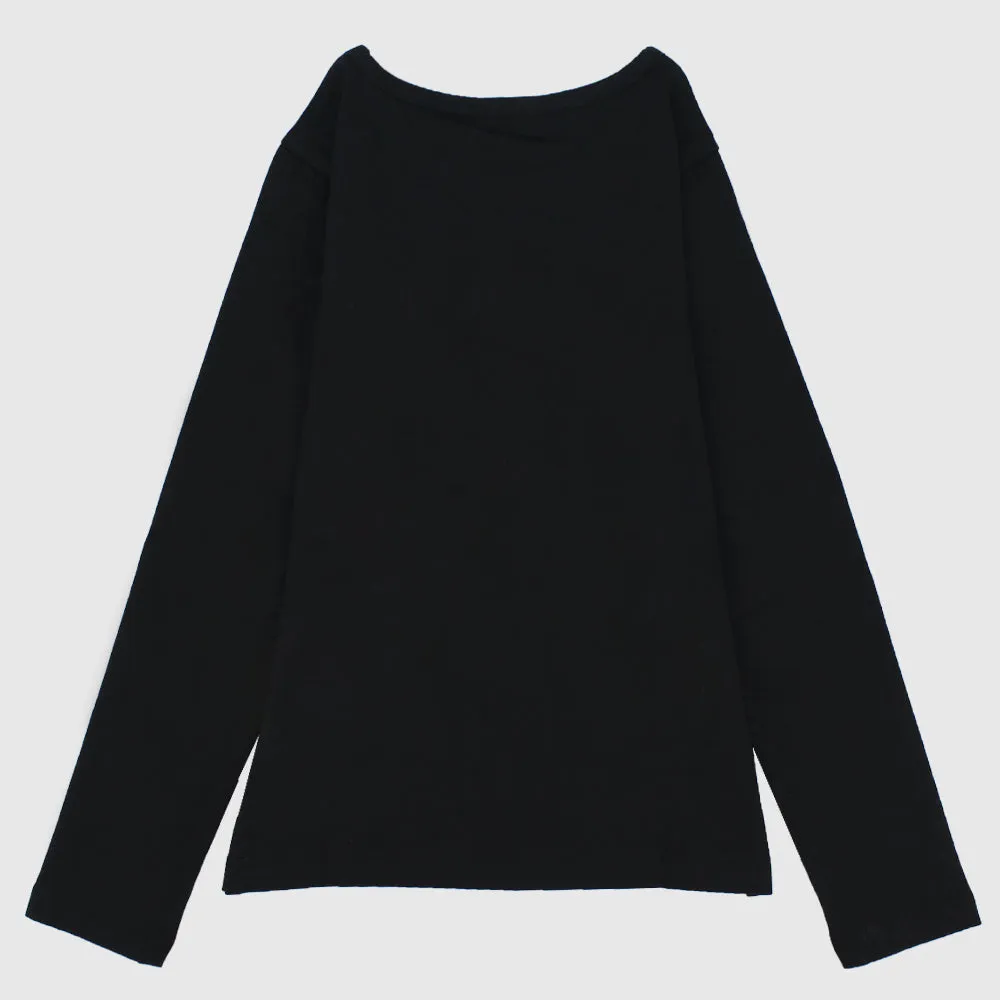 Plain Long-Sleeved T-Shirt