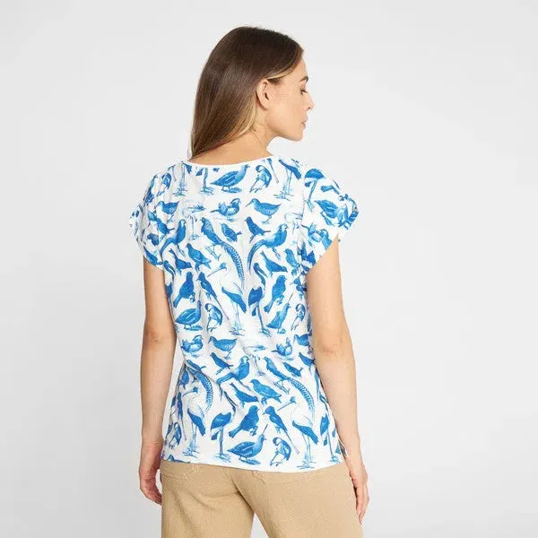 Visby Blue Birds - T-Shirt mit Allover Print